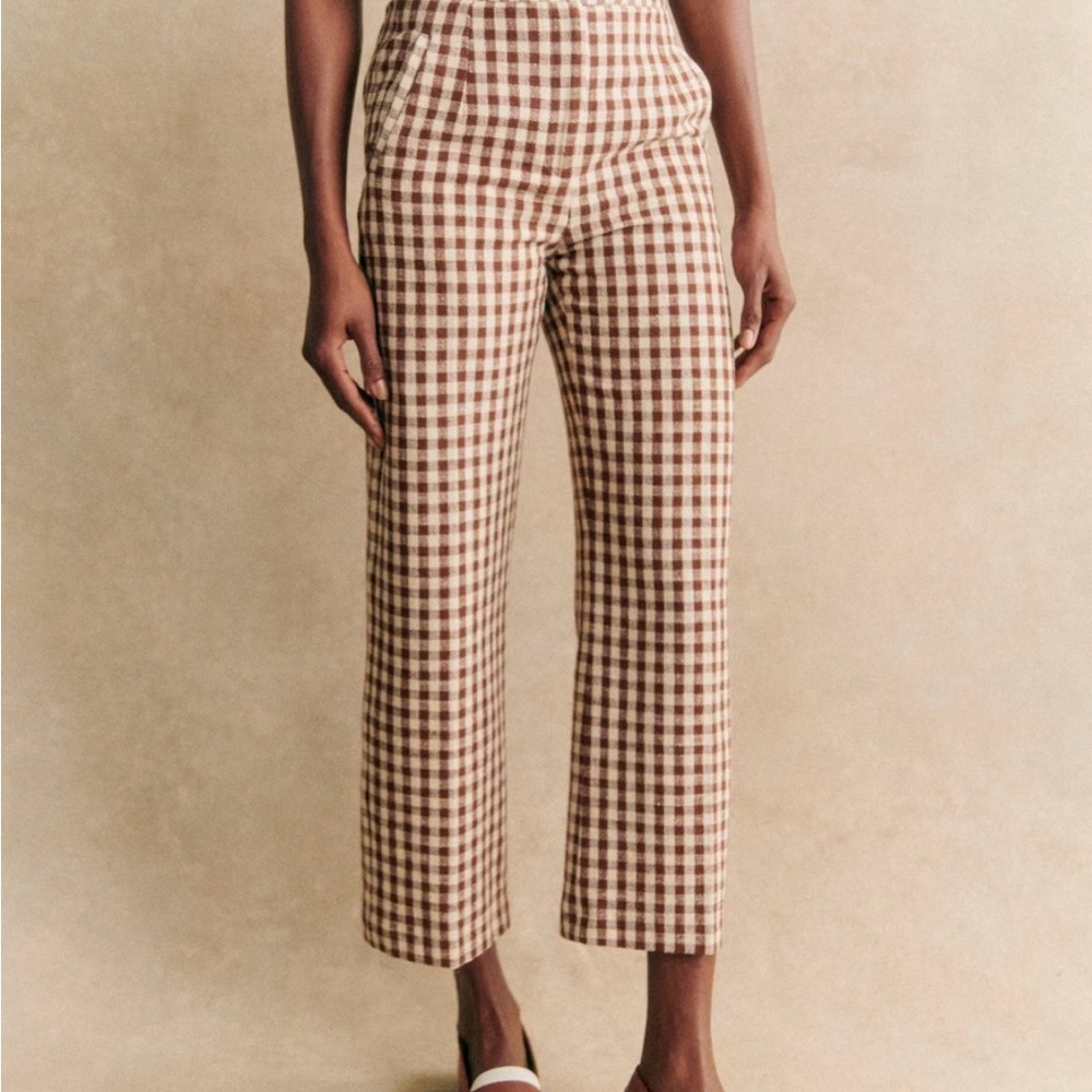 Sézane Martin Crop Trousers in Brown Gingham/Ecru